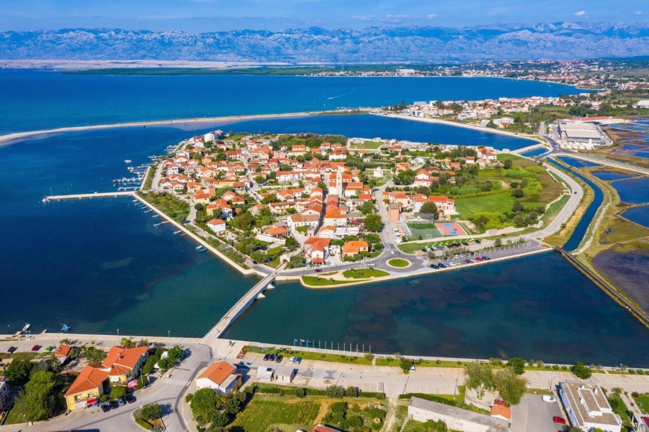 Apartments With A Parking Space Nin, Zadar - 13571 Exterior photo
